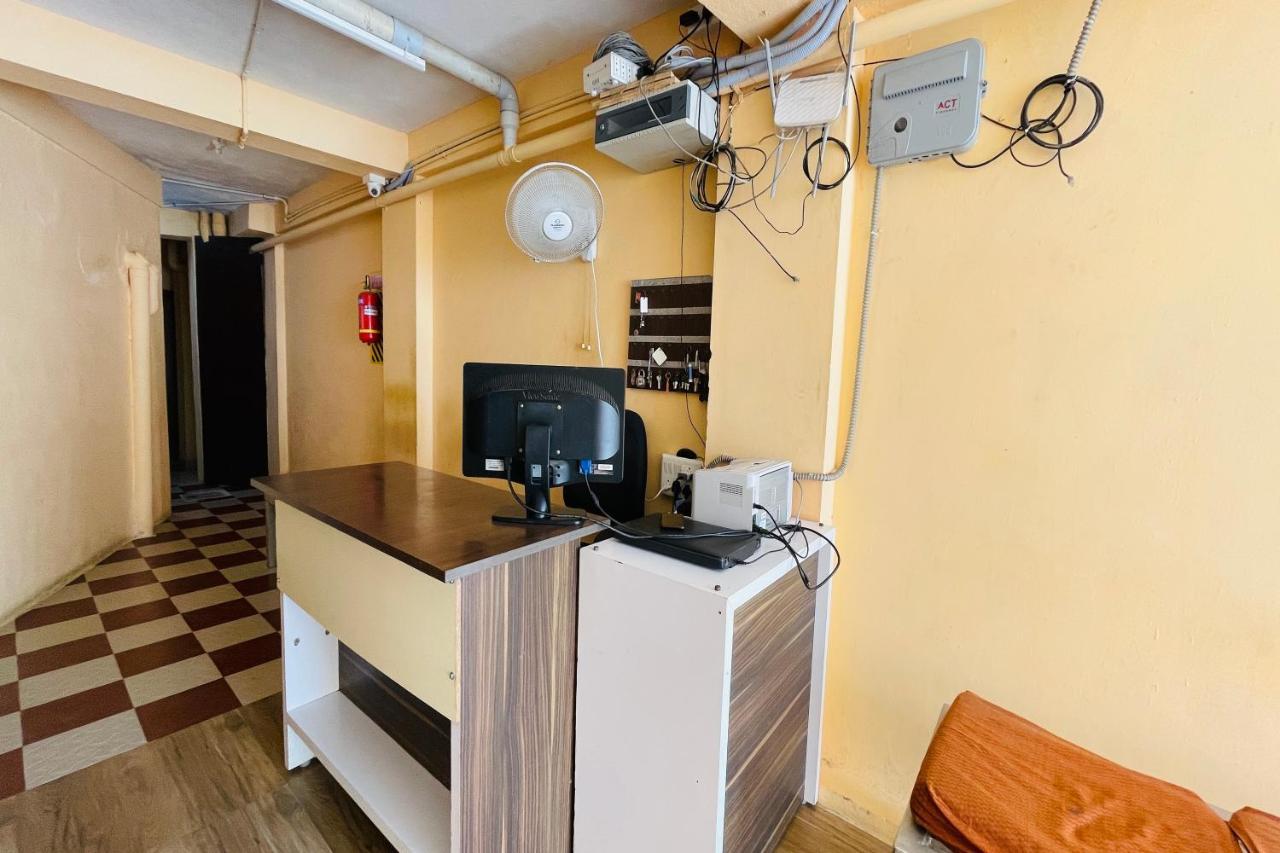 Skyry Hotel Iyyapanthangal 钦奈 外观 照片