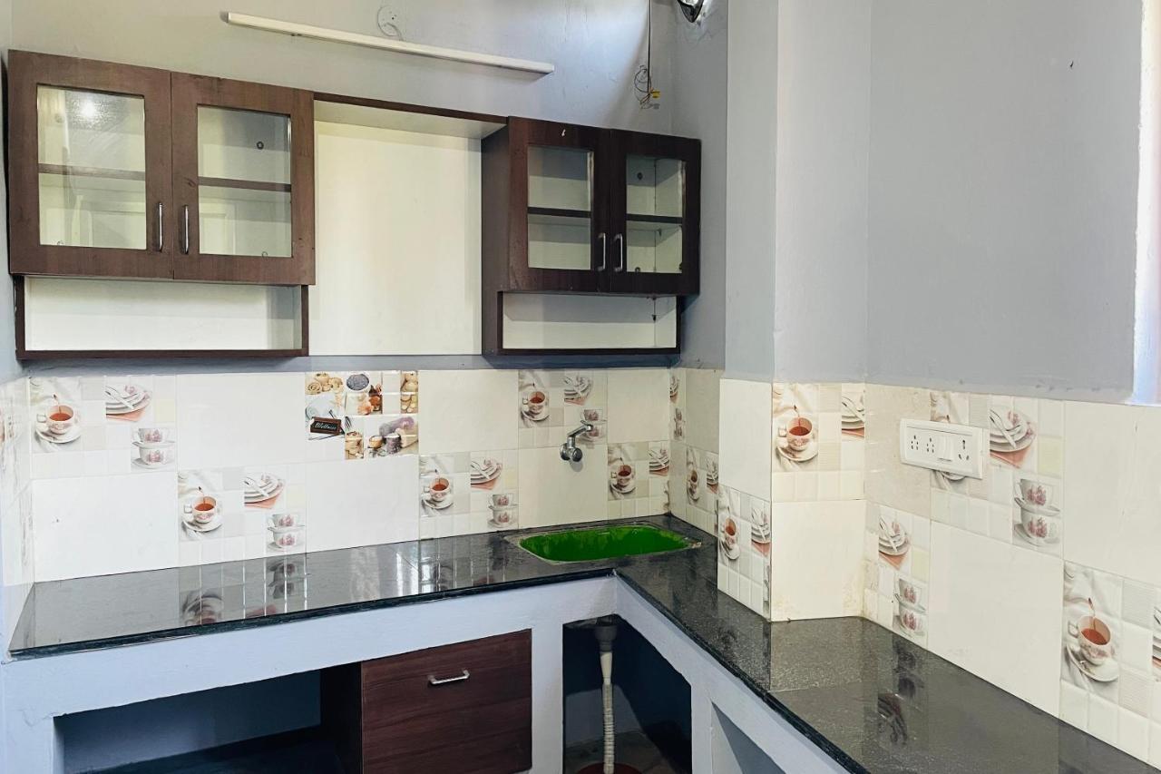 Skyry Hotel Iyyapanthangal 钦奈 外观 照片