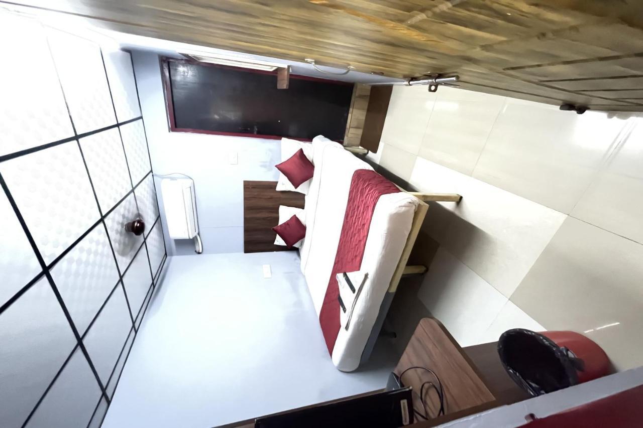 Skyry Hotel Iyyapanthangal 钦奈 外观 照片