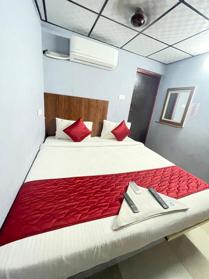 Skyry Hotel Iyyapanthangal 钦奈 外观 照片