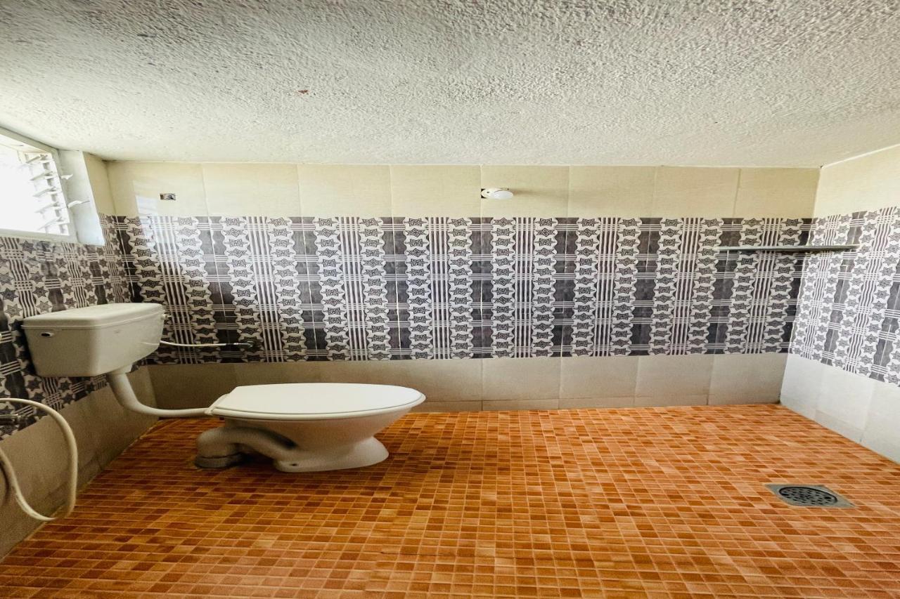 Skyry Hotel Iyyapanthangal 钦奈 外观 照片